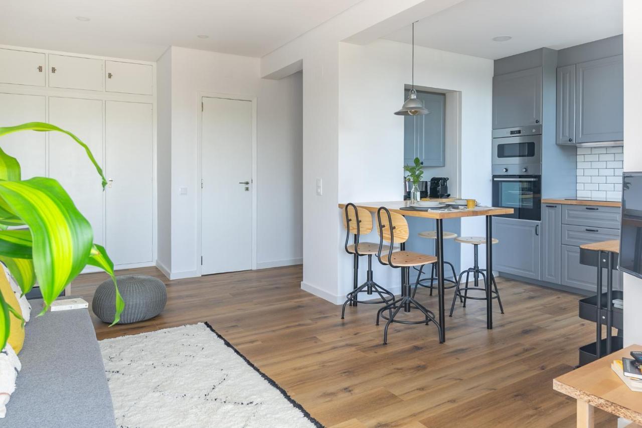 Spacious Apt Campo D'Ourique With Ac Lisboa Eksteriør billede
