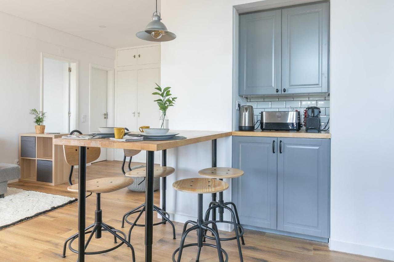 Spacious Apt Campo D'Ourique With Ac Lisboa Eksteriør billede